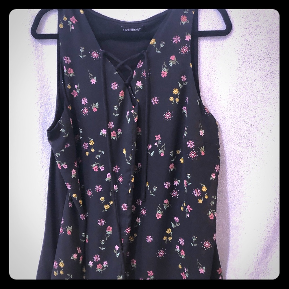 Plus size tank top lace detail